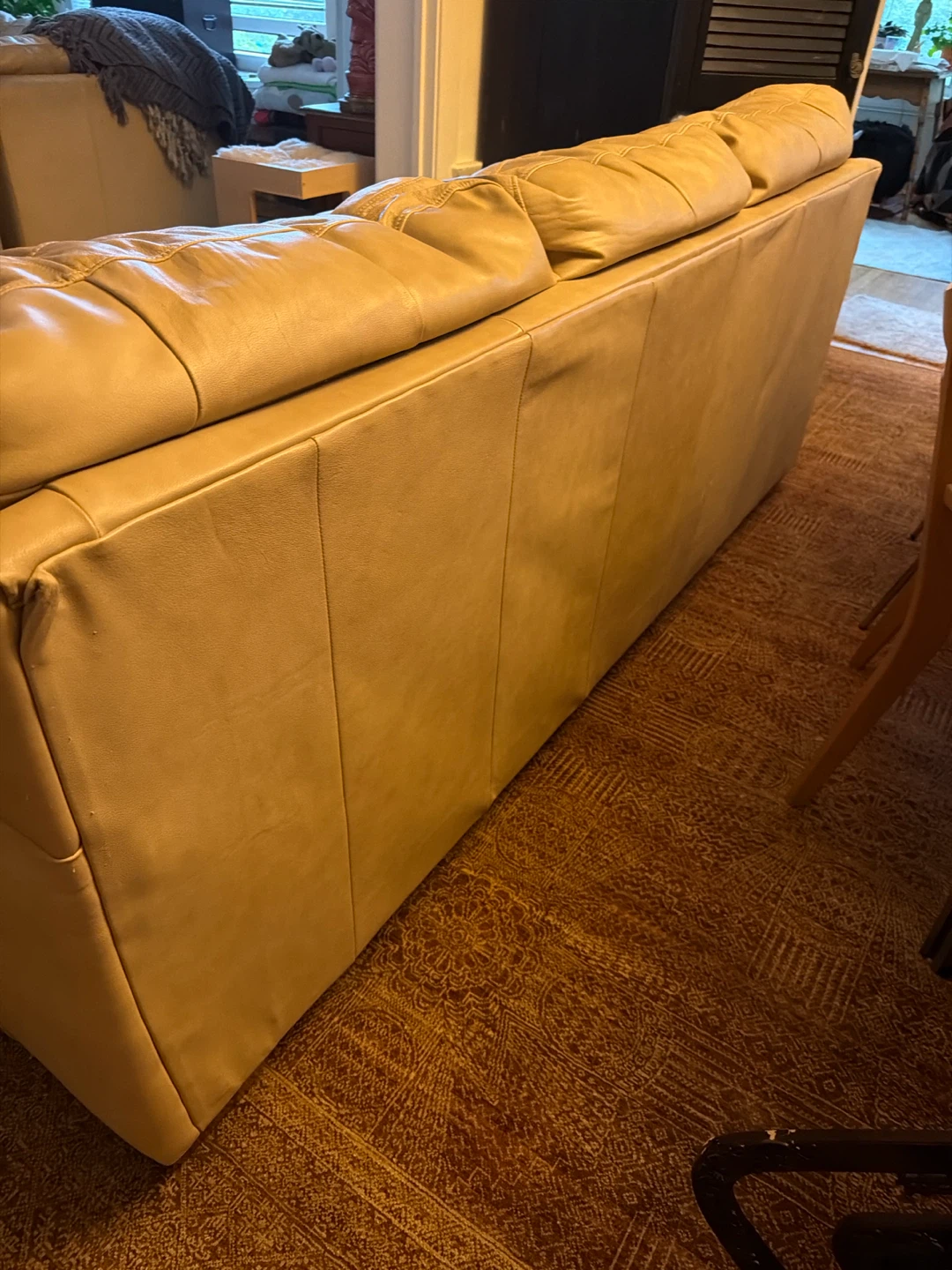 Cream colored Italian leather sofa - photo 3
