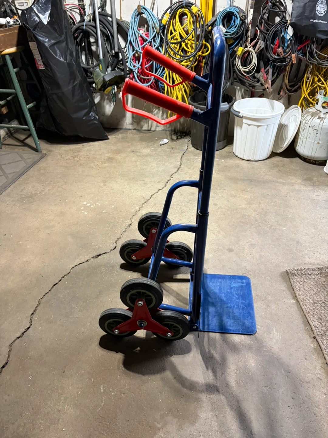Stair-Climbing Hand Truck - photo 2