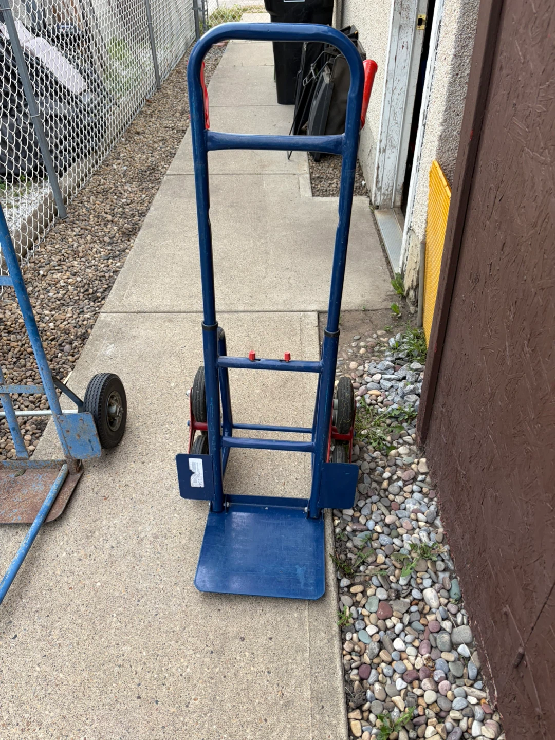 Stair-Climbing Hand Truck - photo 3