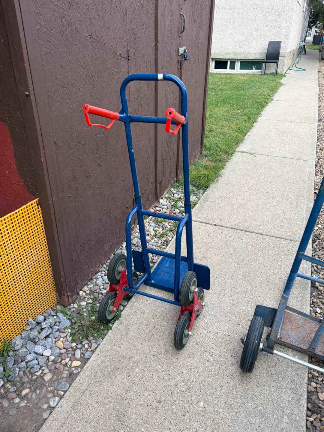Stair-Climbing Hand Truck - photo 4