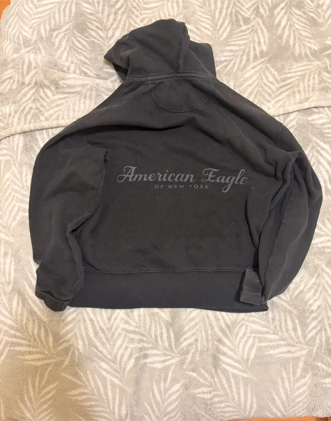 American Eagle Black Hoodie - photo 2