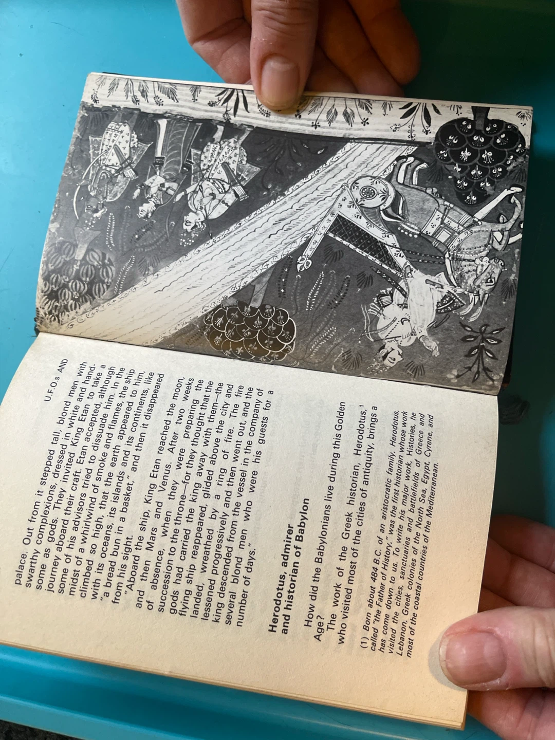 U.F.O.s and Extra-Terrestrials in History Books - photo 5