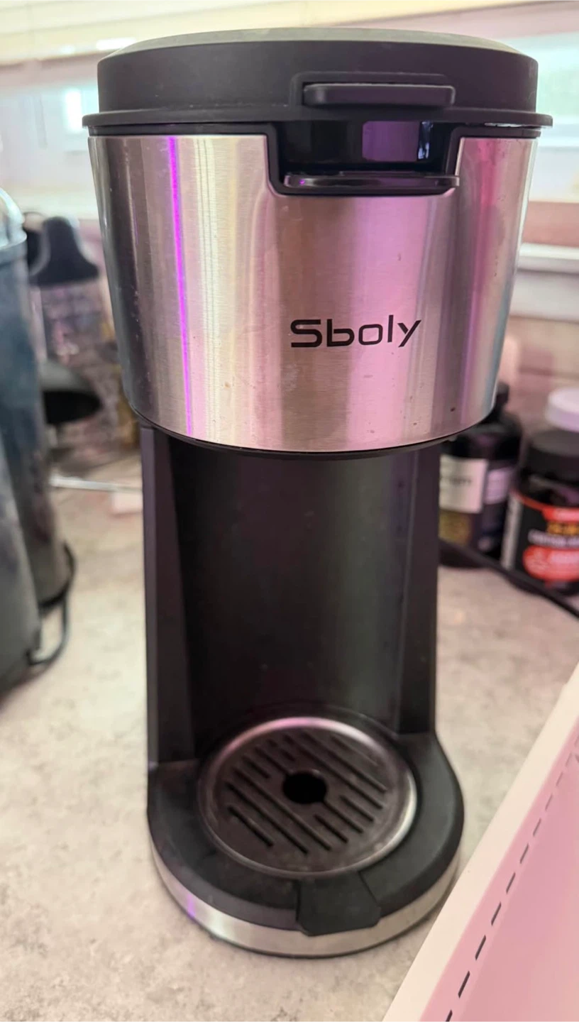 Sboly Coffee Maker, Black & Decker Juicer, Heating Mat - photo 2