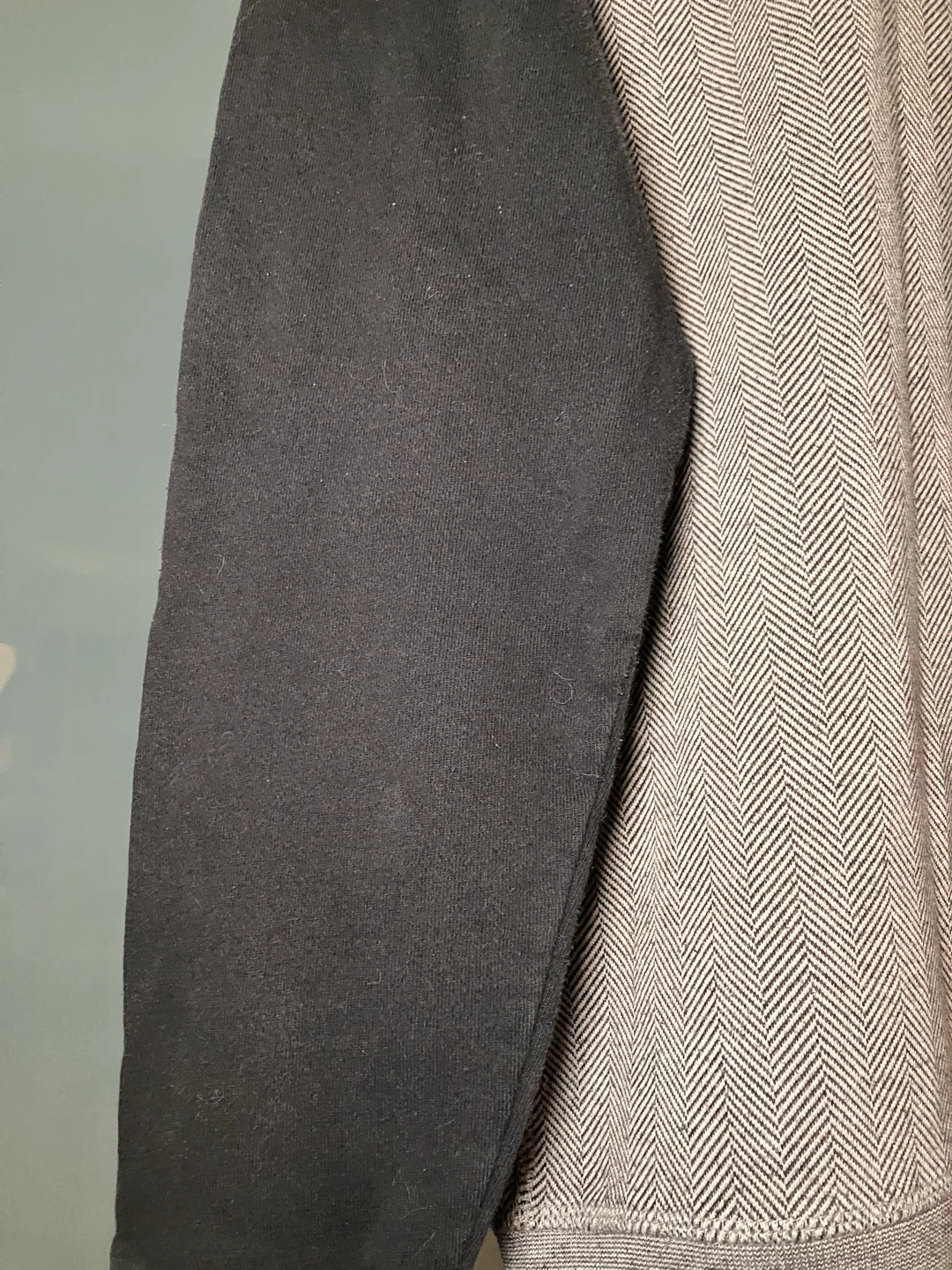 Frank & Oak Two-Tone Grey and Black Crewneck Sweatshirt - photo 4