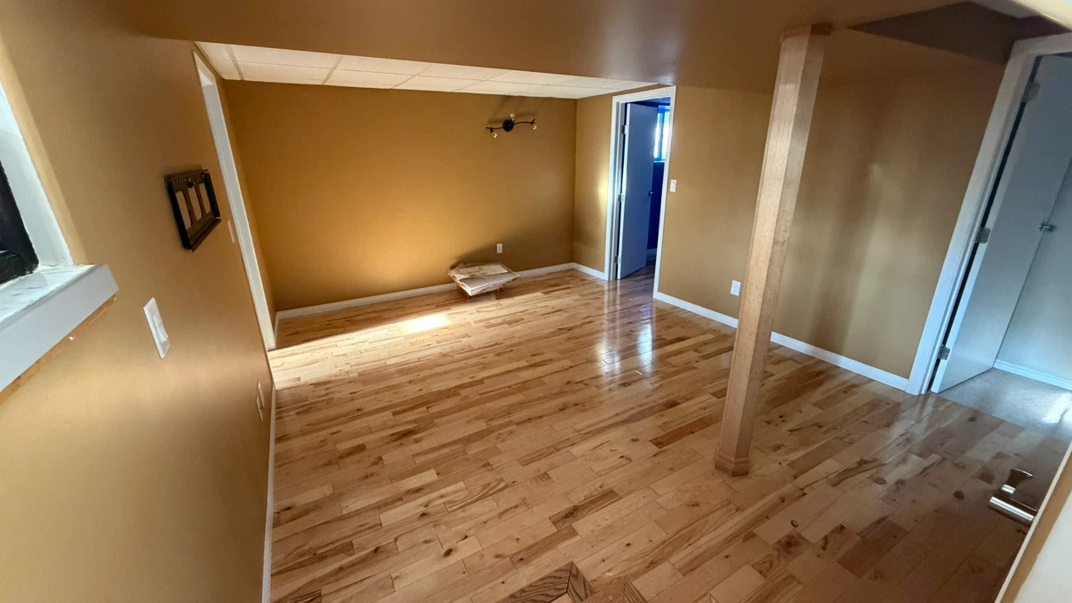 Basement for rent- 2 Beds 1 Washroom - photo 2