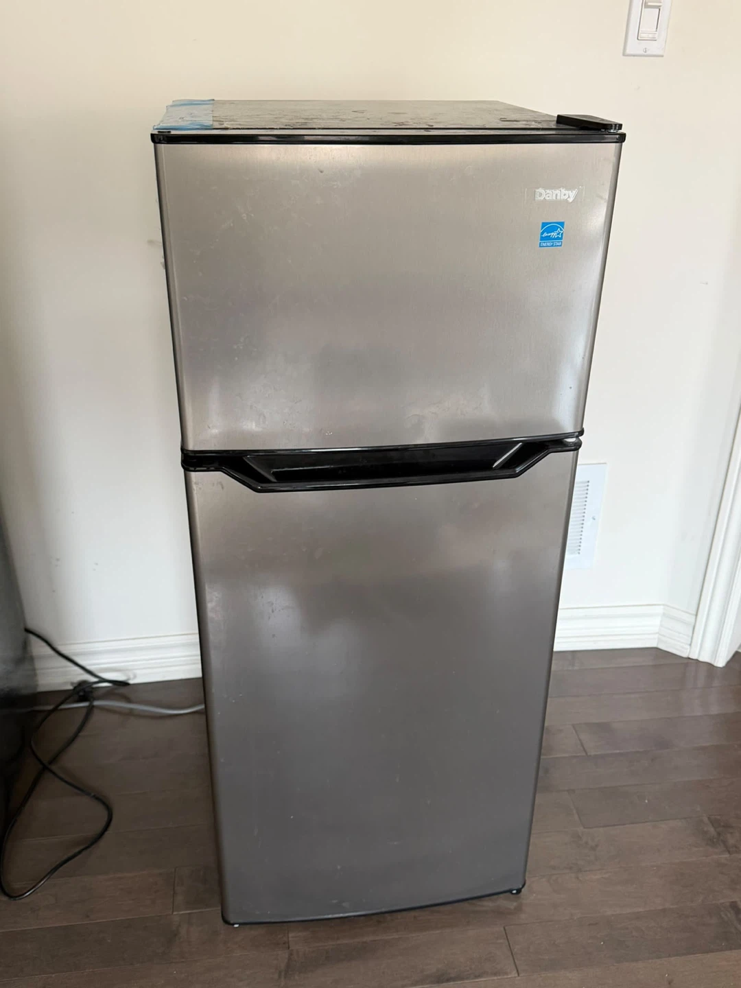Refrigerator - photo 2