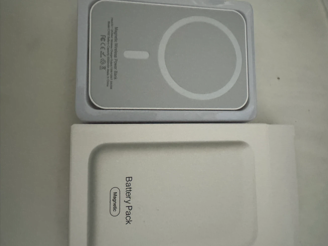 Apple MagSafe Battery Pack - photo 2