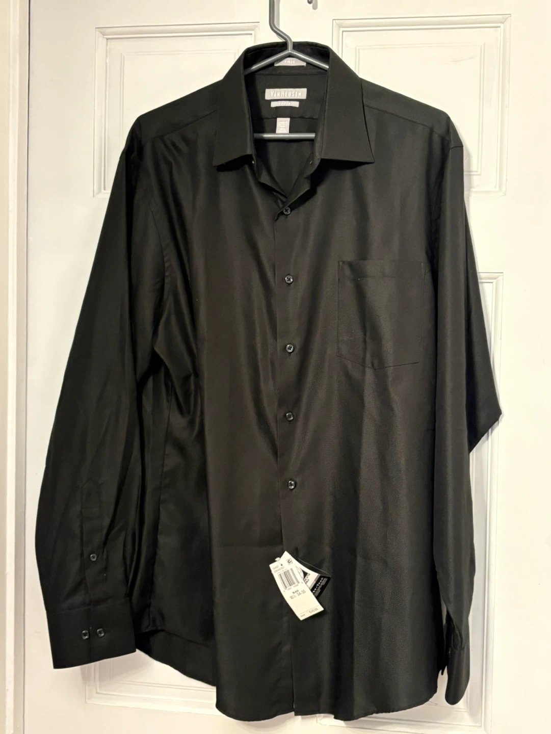 Van Heusen Pique Fitted Dress Shirt Black 16 1/2 34/35