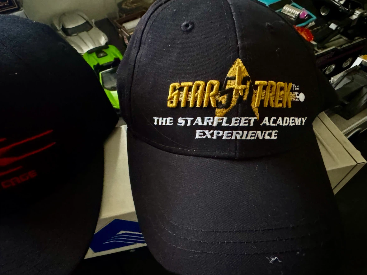2 Collectable Snap Back Ballcaps - photo 2