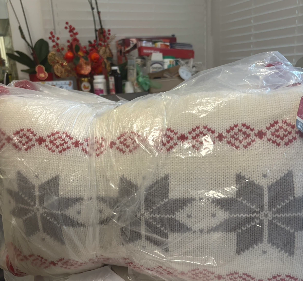 Knit Decorative Throw Pillow
