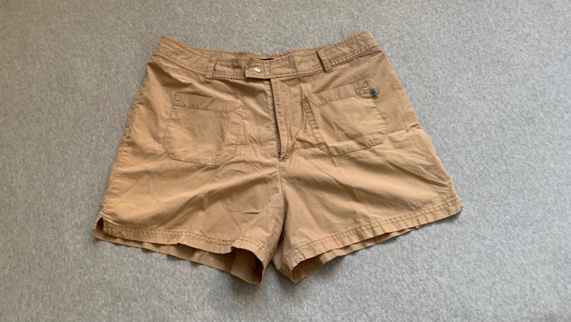 Cream Soda Brand Khaki Shorts - Size 9