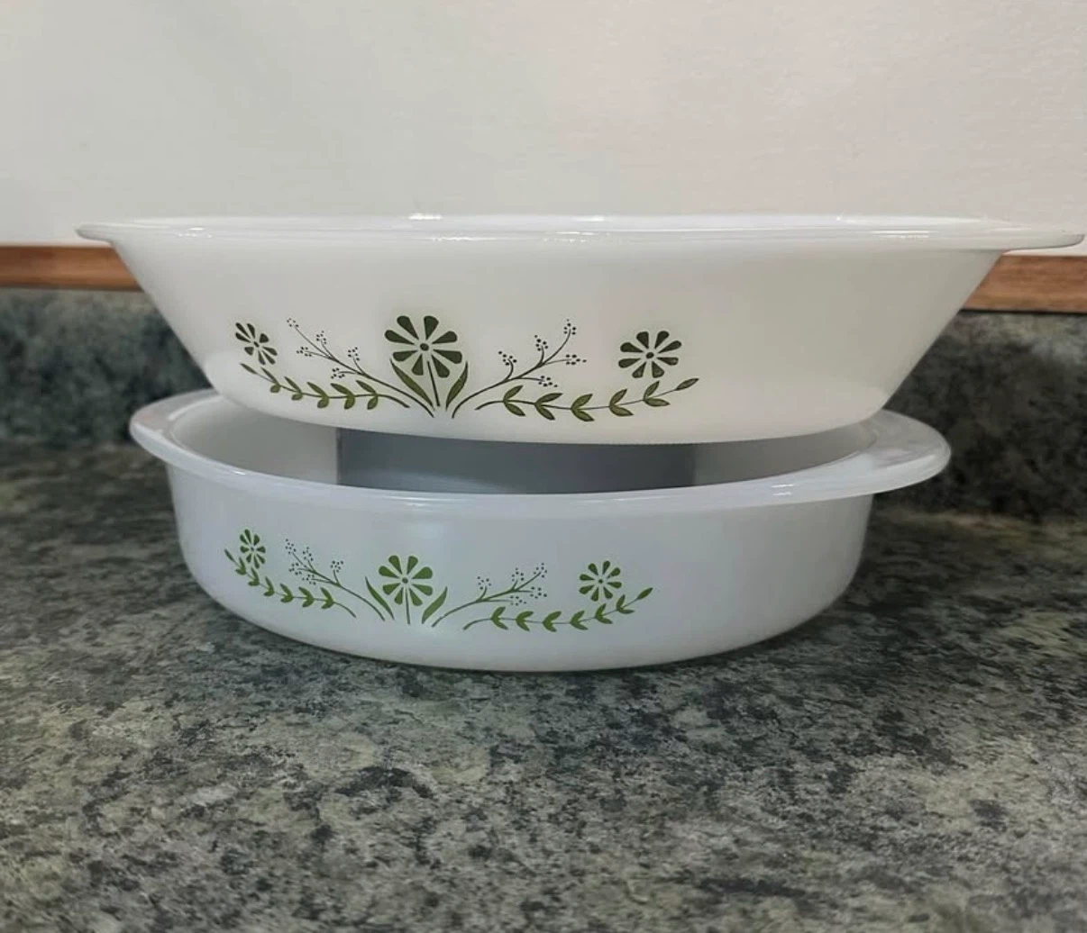 Glasbake Green Daisy Casserole Dishes - photo 2