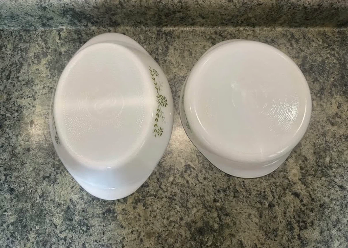 Glasbake Green Daisy Casserole Dishes - photo 5