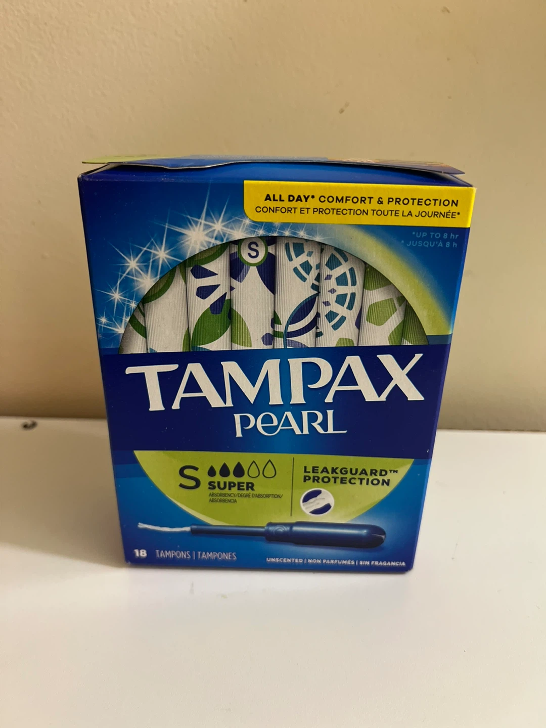 Tampax Pearl Super Tampons 18 Count-36 Boxes + free last picture