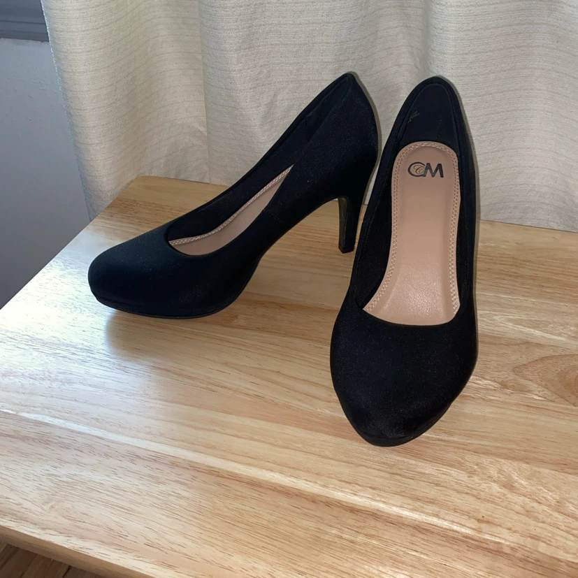 CM Black High Heel Pumps - photo 2