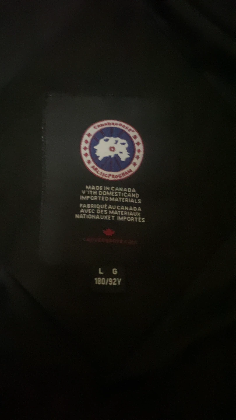 Canada Goose Black Down Jacket - photo 4