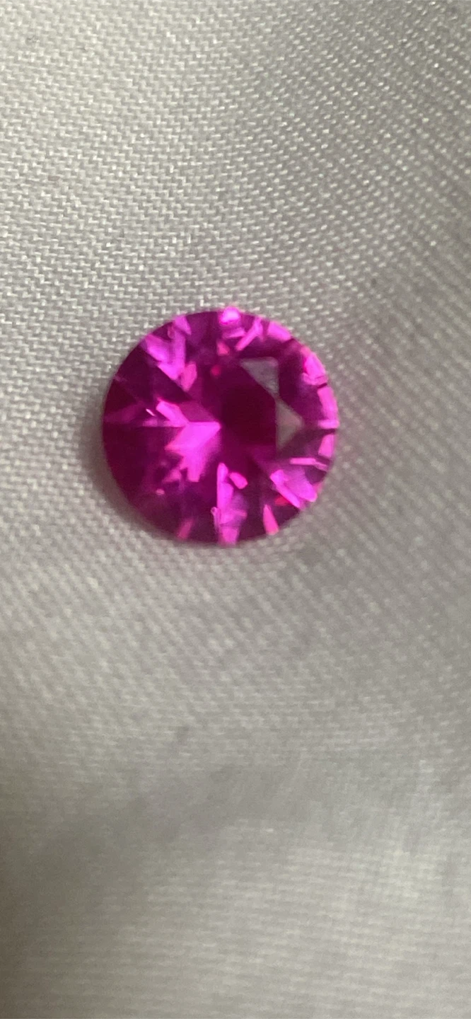 Loose Pink Round Cut Gemstone