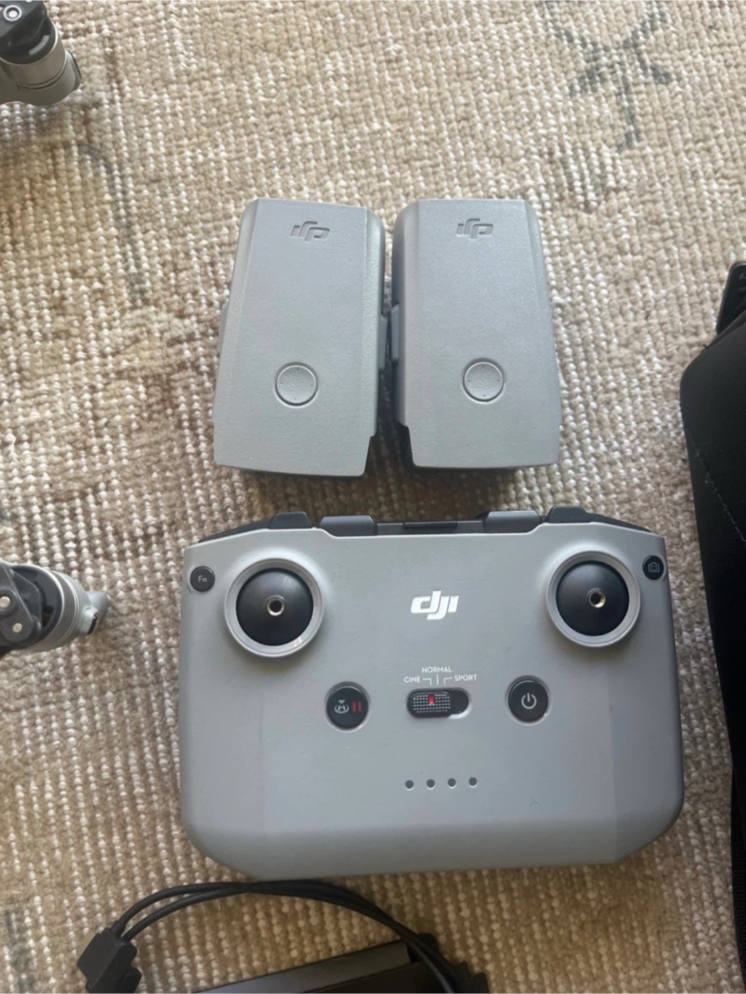 DJI Mavic Air 2 - Mint Condition (4K Camera Drone) Fly More pack - photo 4