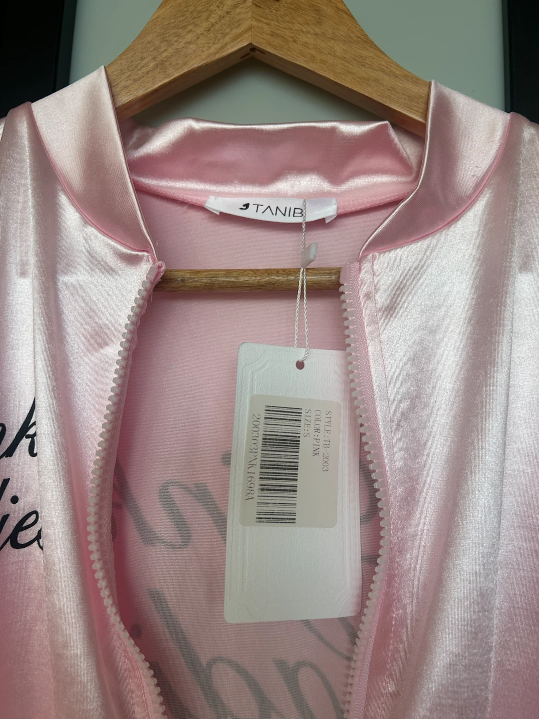 BNWT Pink Ladies Bomber Jacket - photo 3