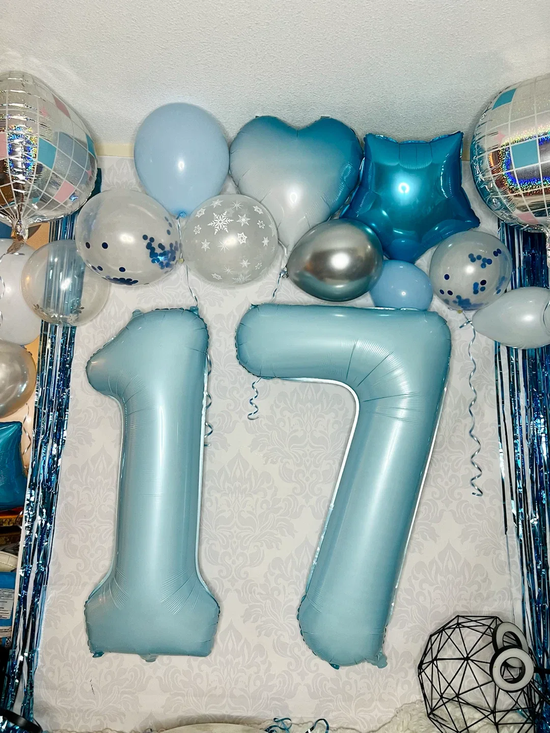 Blue and silver birthday balloon set - photo 2
