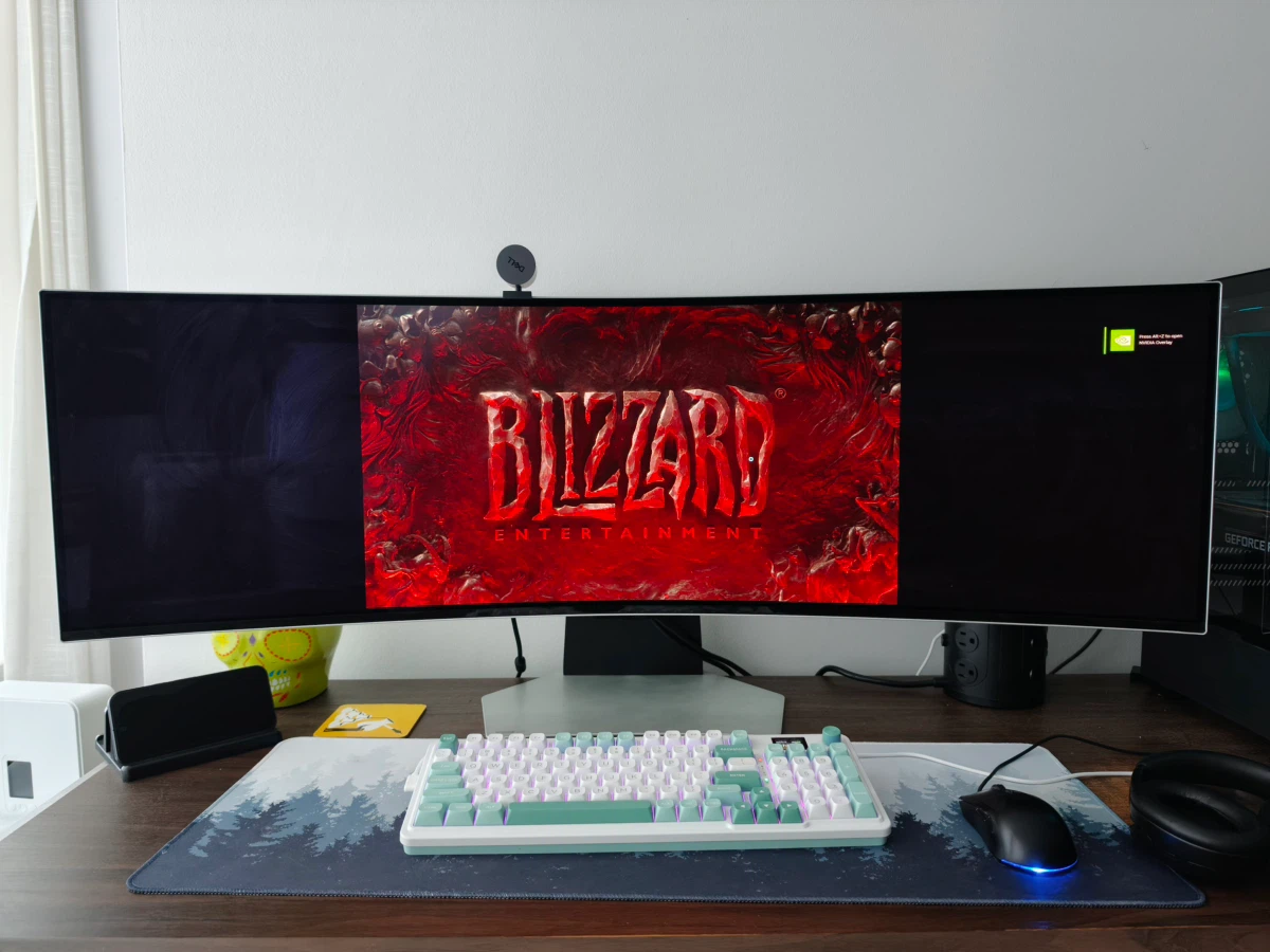 Samsung OLED G9 49” Gaming Monitor (G95SC) - photo 3
