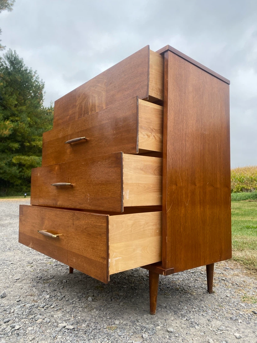 Vintage Mid-Century Modern Walnut Tallboy Dresser (CAN DELIVER) - photo 5