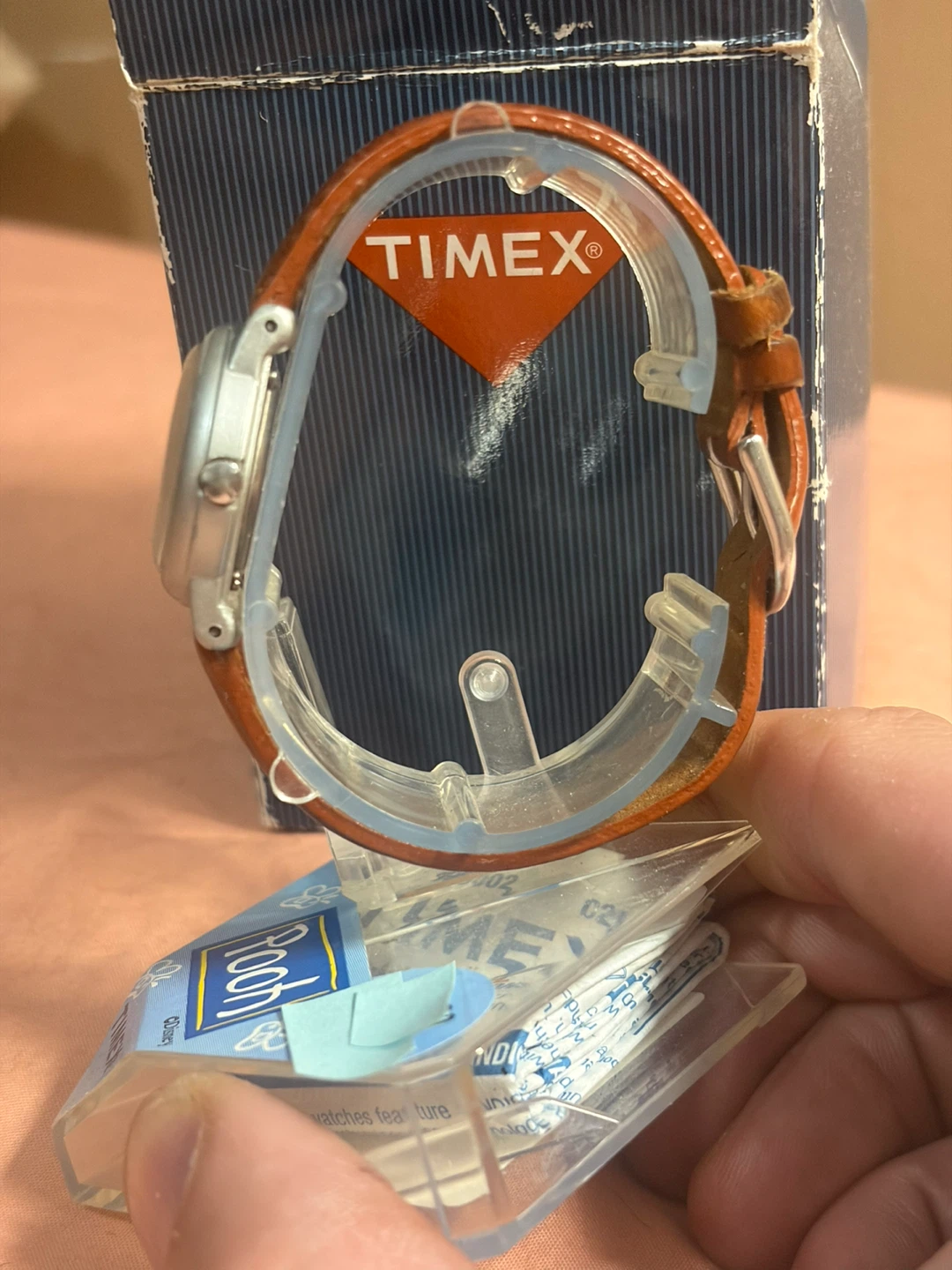 Timex Winnie the Pooh “blustery day” wristwatch - photo 4