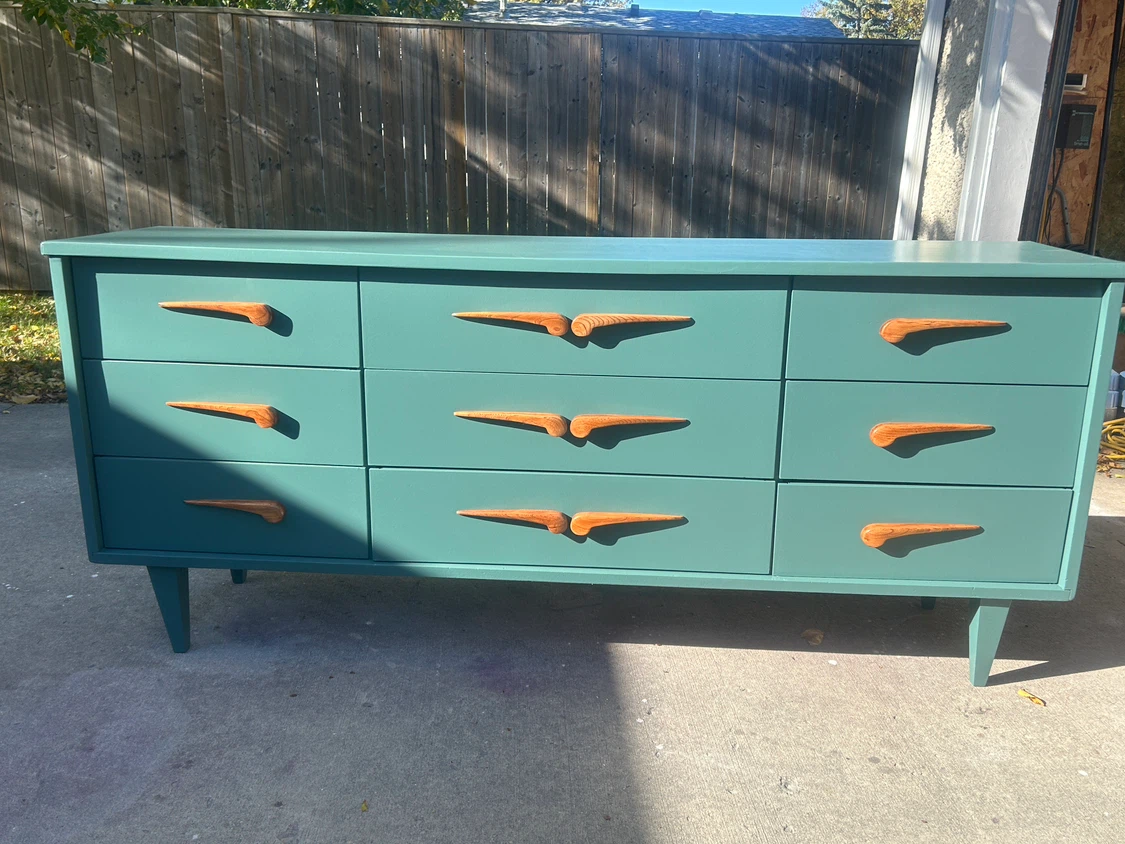 MCM 9-Drawer Dresser - photo 3