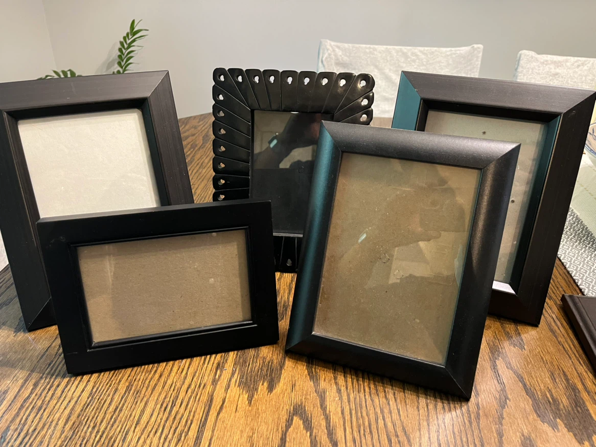 Set of 5 black photo frames - photo 2