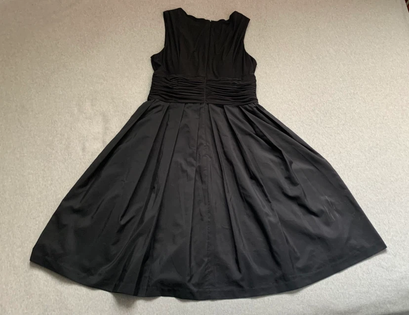 Jessica Howard Black ‘Evening’ Dress - Size 14 - photo 2