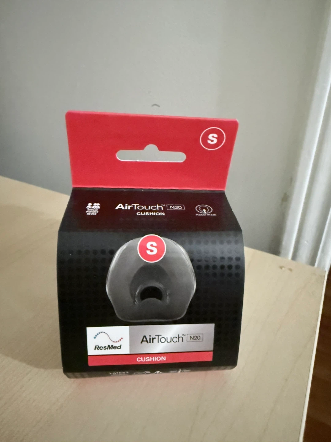 Large and Small ResMed N20 Cushion Replacement - photo 3