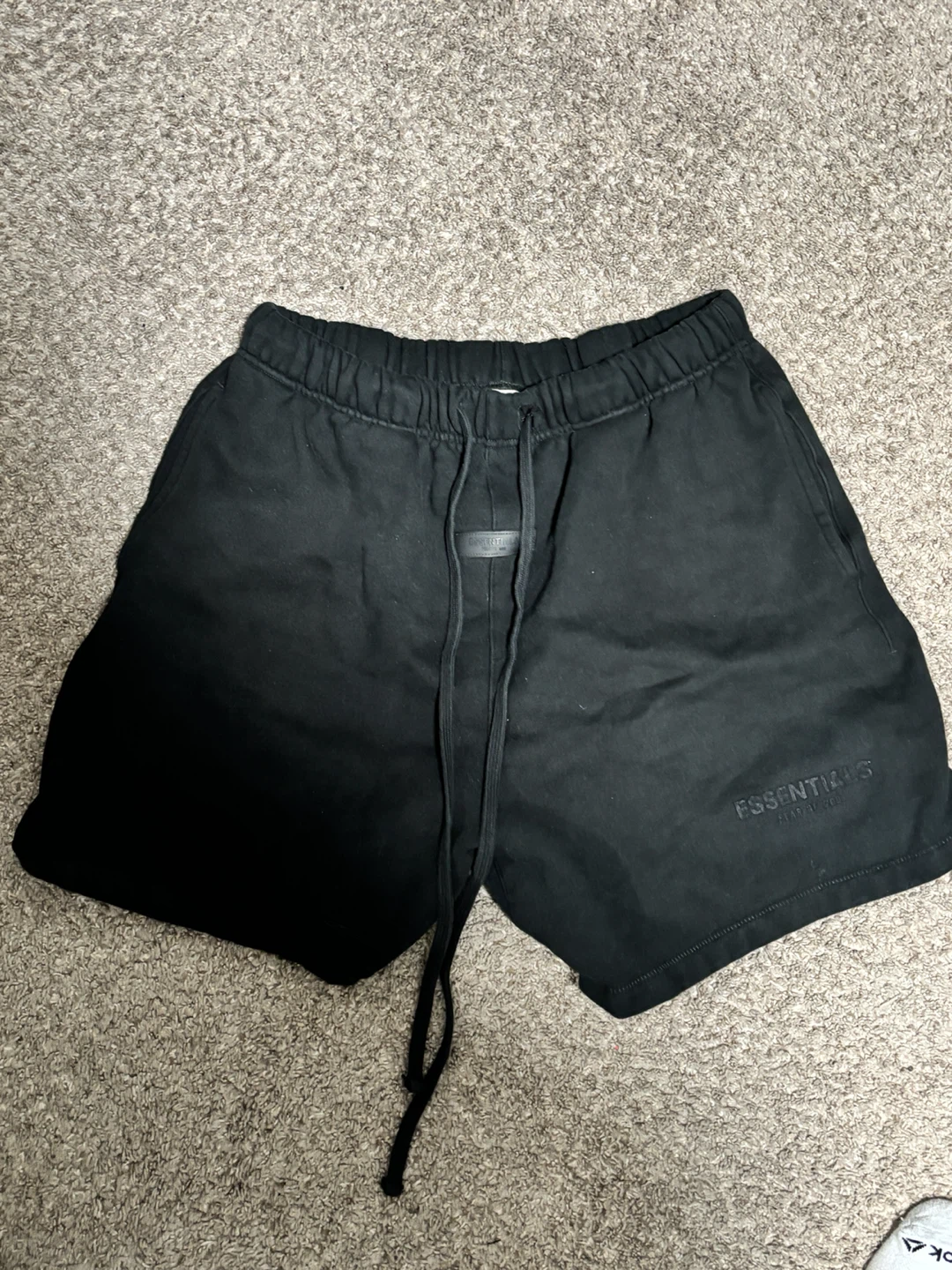 Essentials Fear of God Black Shorts XL