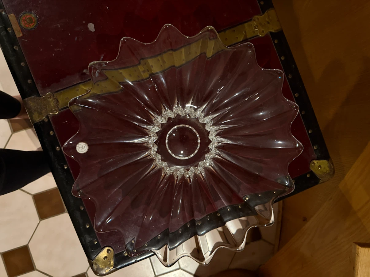 Mikasa Crystal Serving Bowl