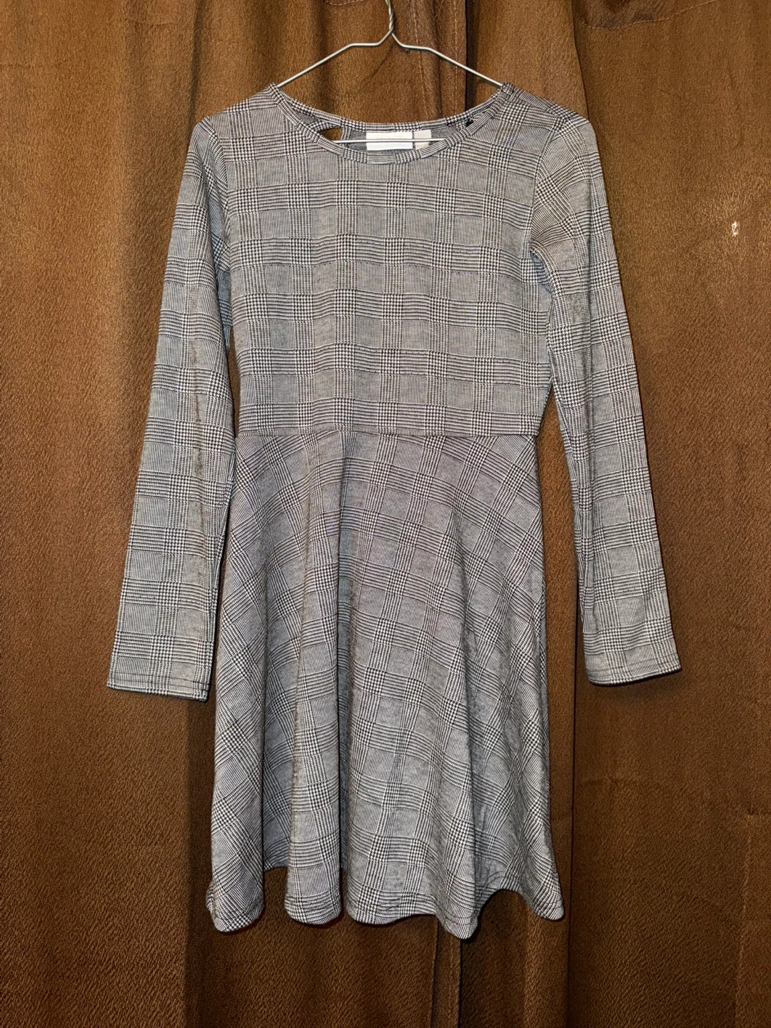 The Children’s Place Plaid Long-Sleeve Cut-Out Dress