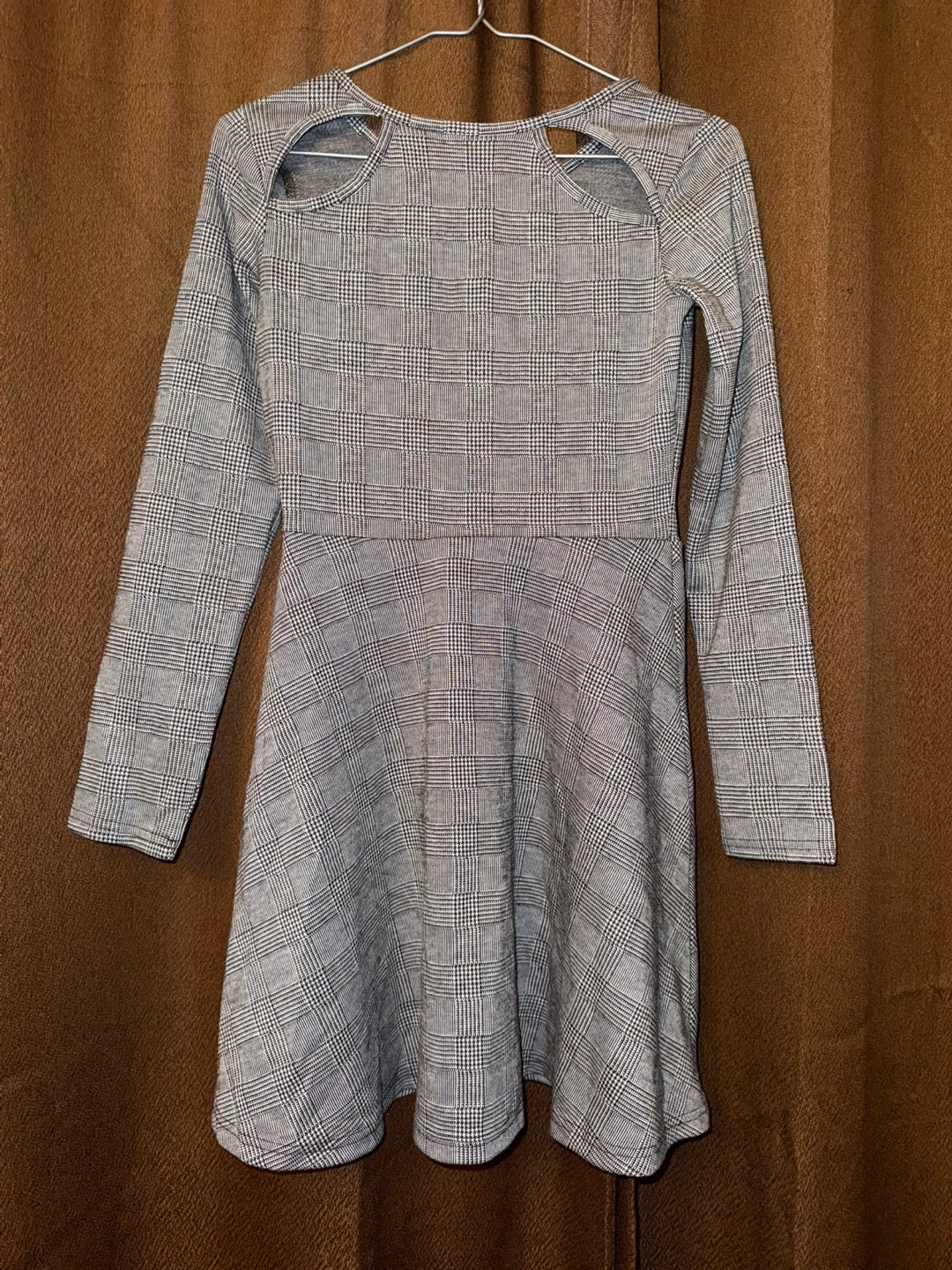 The Children’s Place Plaid Long-Sleeve Cut-Out Dress - photo 2