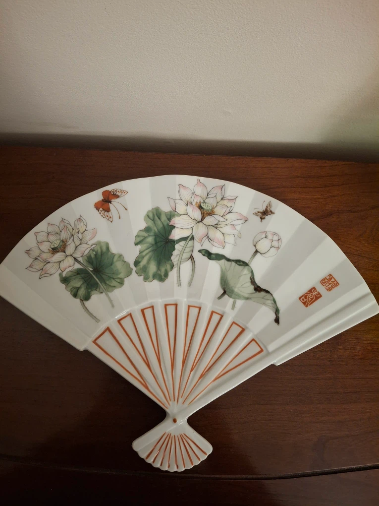Fan shaped dish- The Toscany Collection “Lotus”