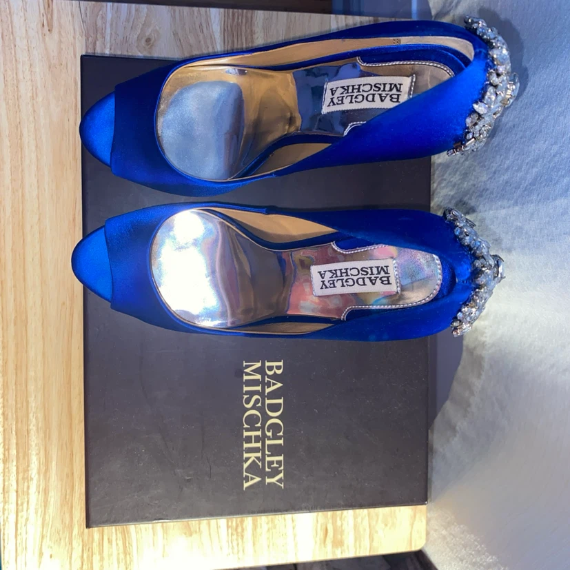 Badgley Mischka Blue Satin Crystal Heel Pumps - photo 4