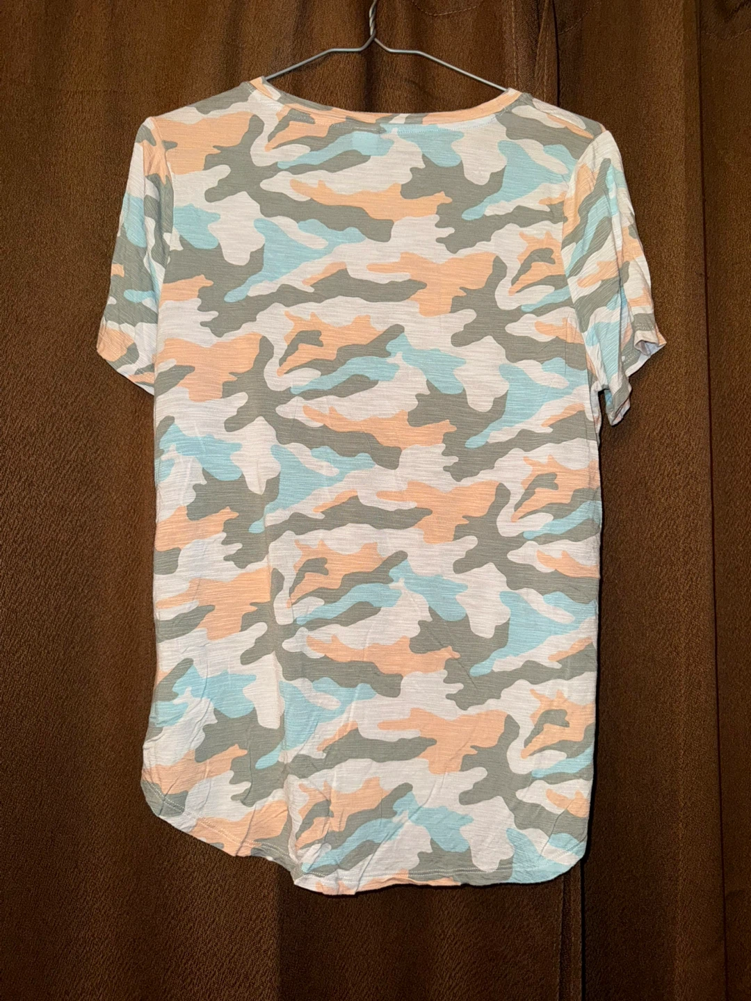 Old Navy Camo Print T-Shirt - photo 2