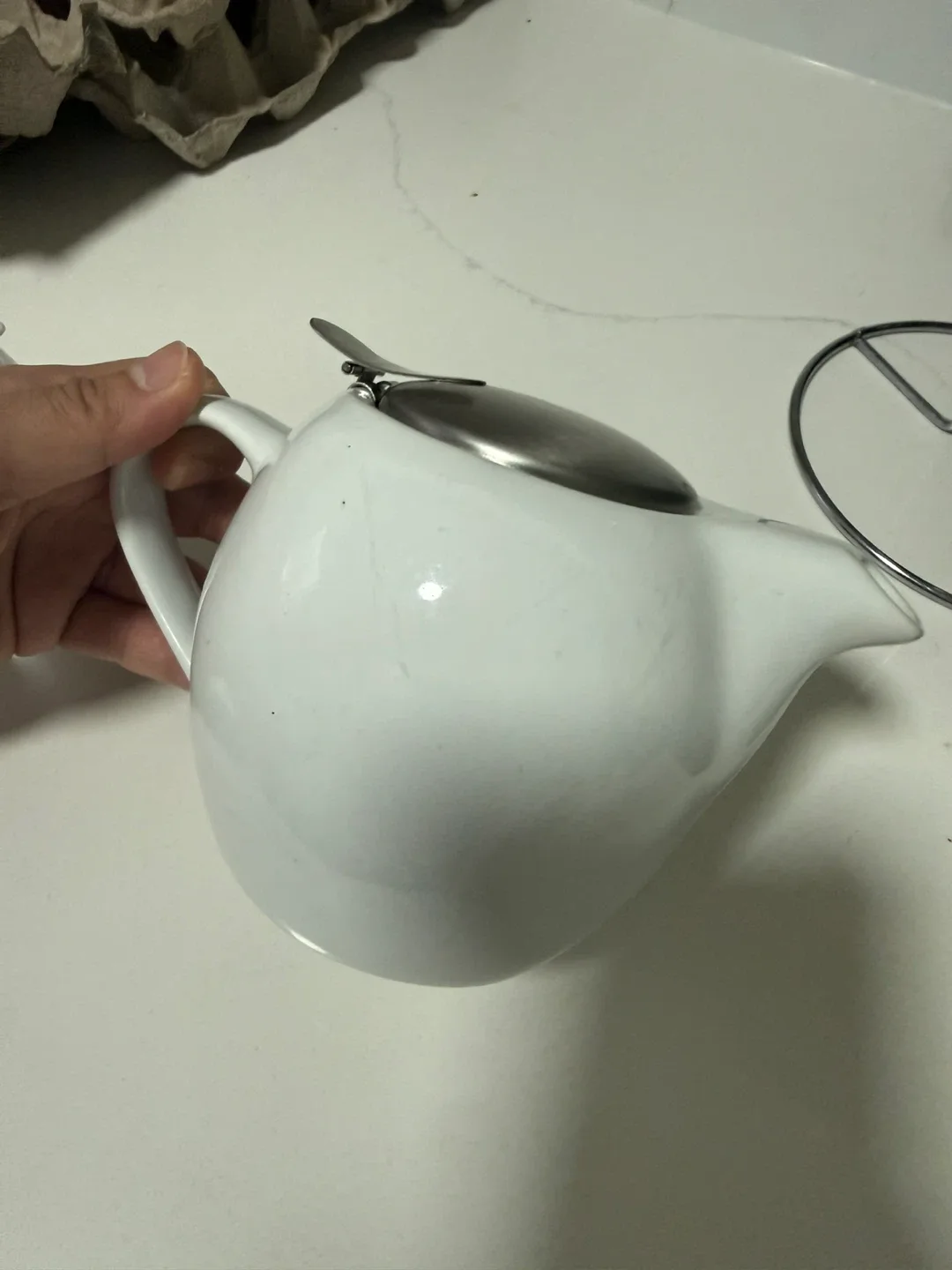 White Porcelain Teapot with Stainless Steel Infuser