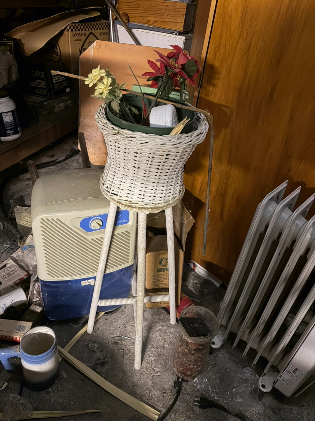 White Wicker Plant Stand