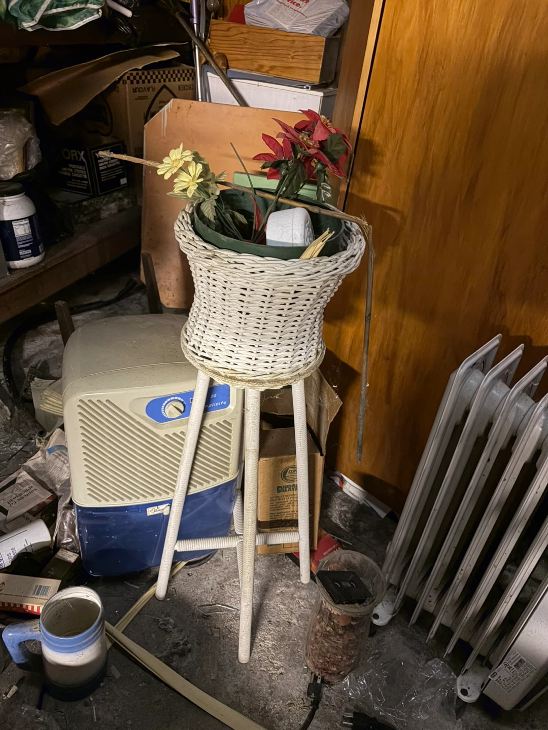 White Wicker Plant Stand - photo 2