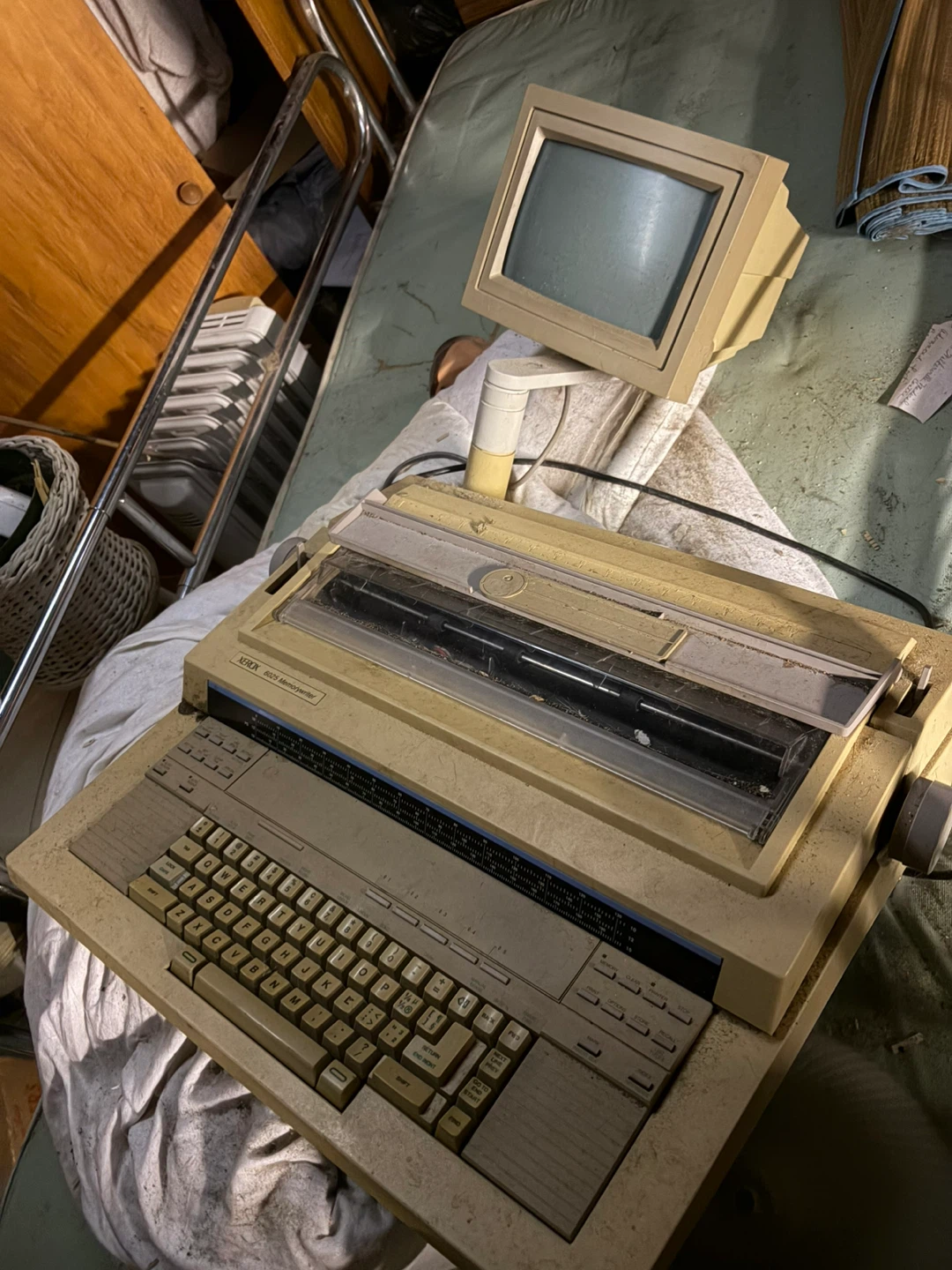 Xerox 6025 Memorywriter Typewriter - photo 2