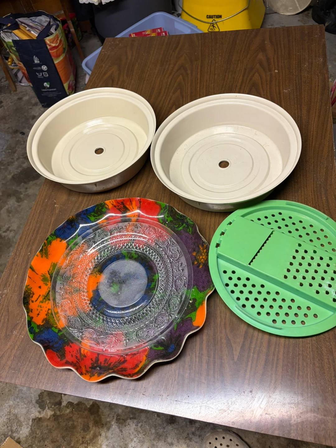 Vintage floral serving set