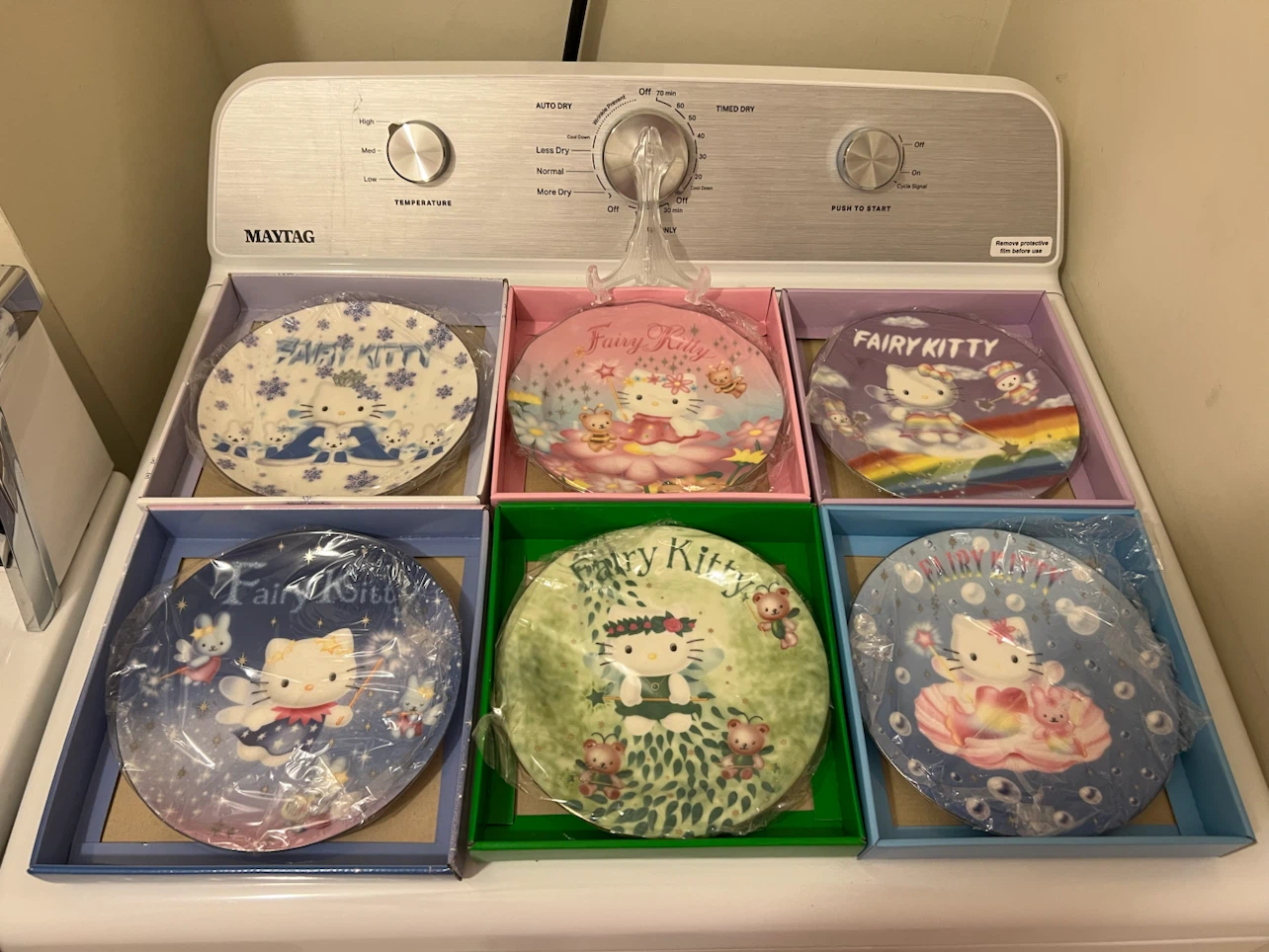 Set of 6 Sanrio Fairy Kitty Collector Plates - photo 2