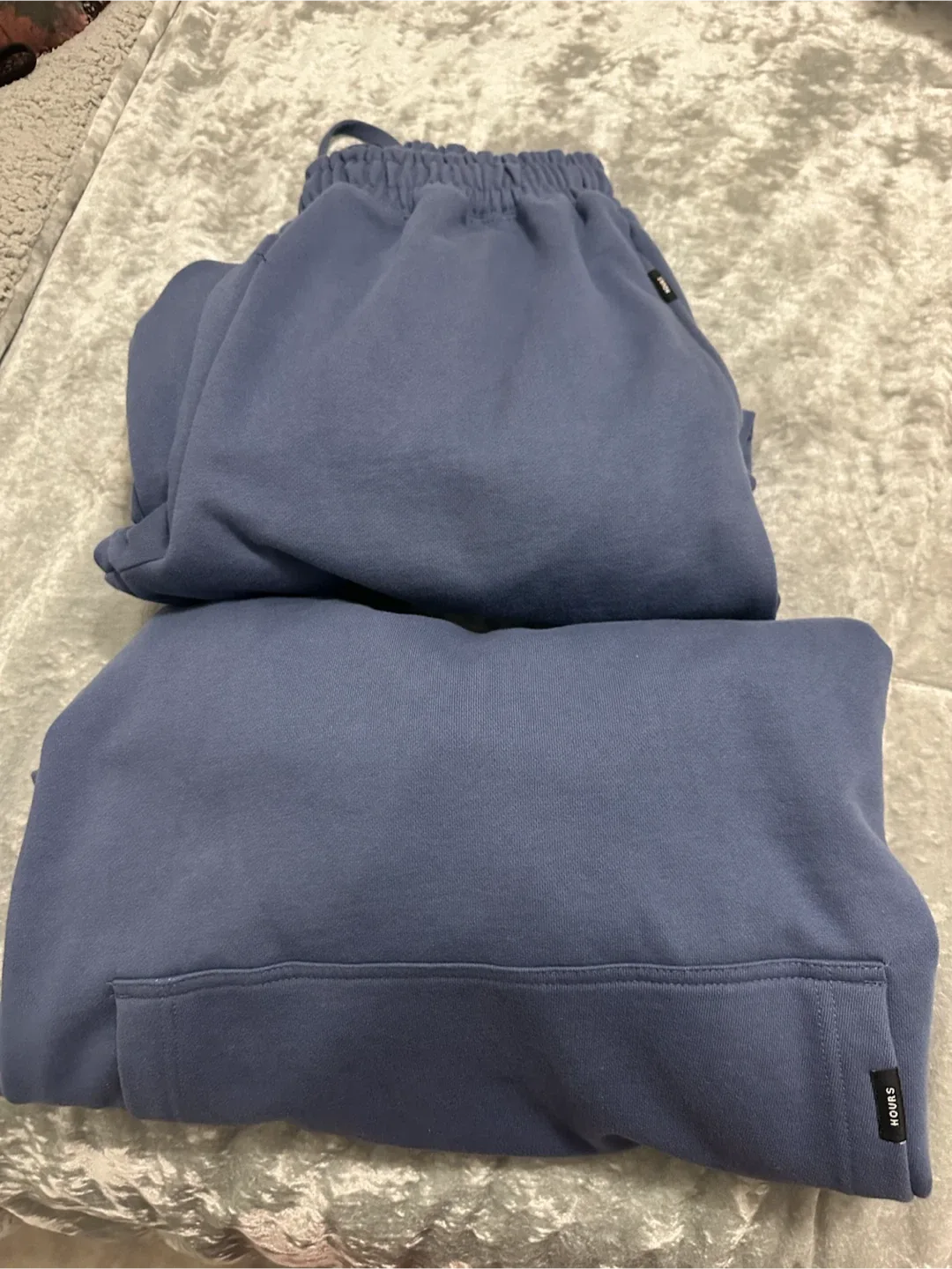 Hours Tracksuits - photo 2
