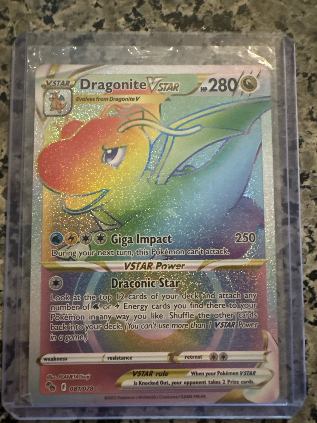 Dragonite VSTAR Pokemon Trading Card