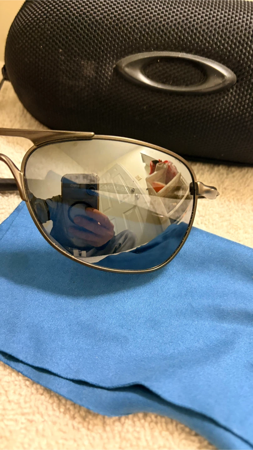 Oakley CROSSHAIR model Sunglasses with Case - photo 3