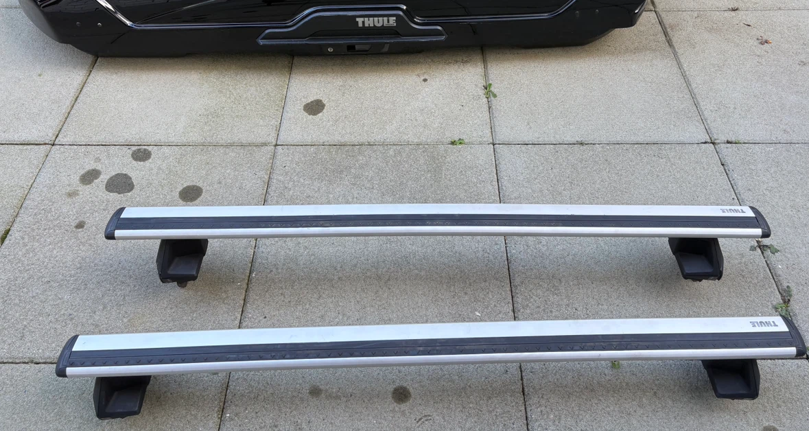 Thule Roof Rack Crossbars for 2022 Nissan Rogue