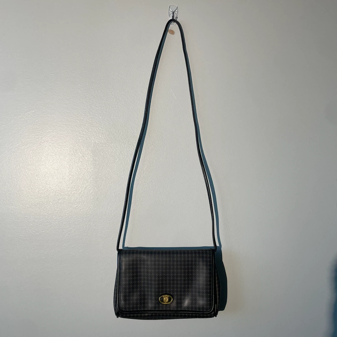 1980’s-1990’s Vintage Liz Clairborne Patterned Crossbody Bag
