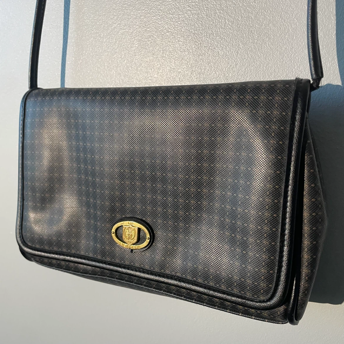 1980’s-1990’s Vintage Liz Clairborne Patterned Crossbody Bag - photo 2